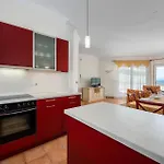 度假居 2 Bedroom In 萨武德里亚