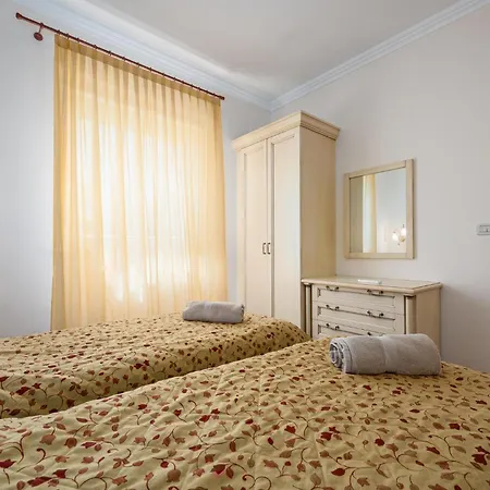 2 Bedroom In