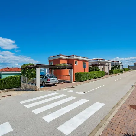 2 Bedroom In Dom wakacyjny