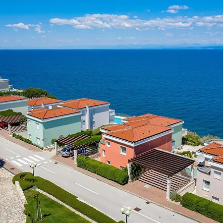 Prázdninový dům 2 Bedroom In *