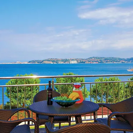 2 Bedroom In * Savudrija