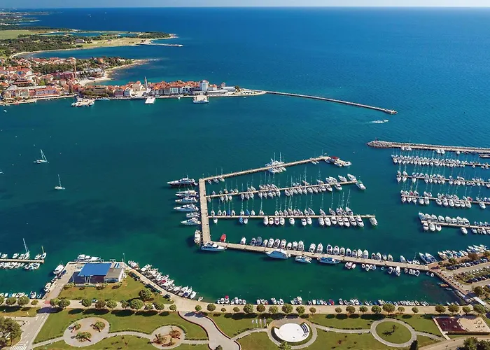 Dom wakacyjny 2 Bedroom In *